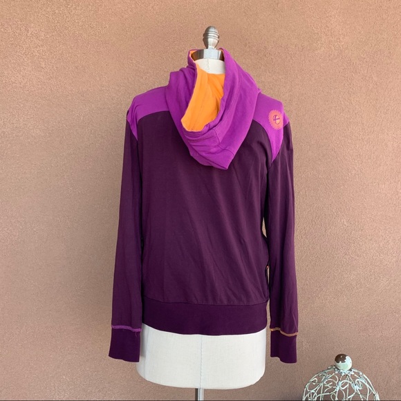 ABK Women’s Manon Hoodie - Picture 8 of 12